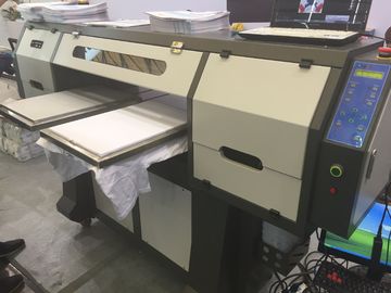 China Dirija a la impresora de la impresora/de la camiseta de la ropa con las cabezas de Epson DX5 proveedor